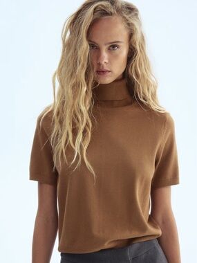 💌 B102-OO H&M Fine Knit Turtleneck